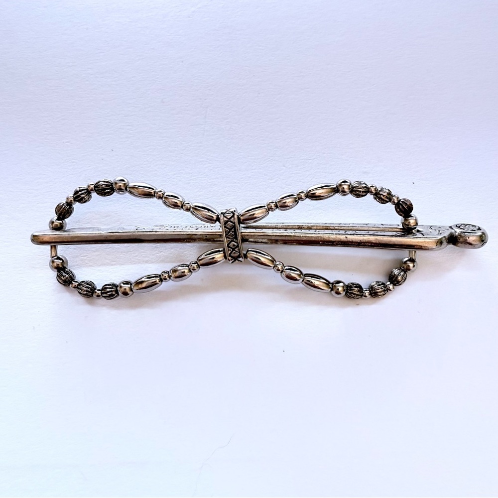 Elegant Beautiful Simple Band Beaded Silver Lilla Rose Flexi Hair Clip Medium